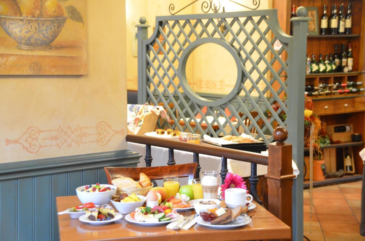 Wohlfuehl-Hotel Neu Heidelberg Extérieur photo