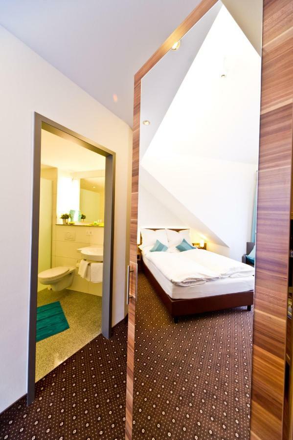 Wohlfuehl-Hotel Neu Heidelberg Extérieur photo