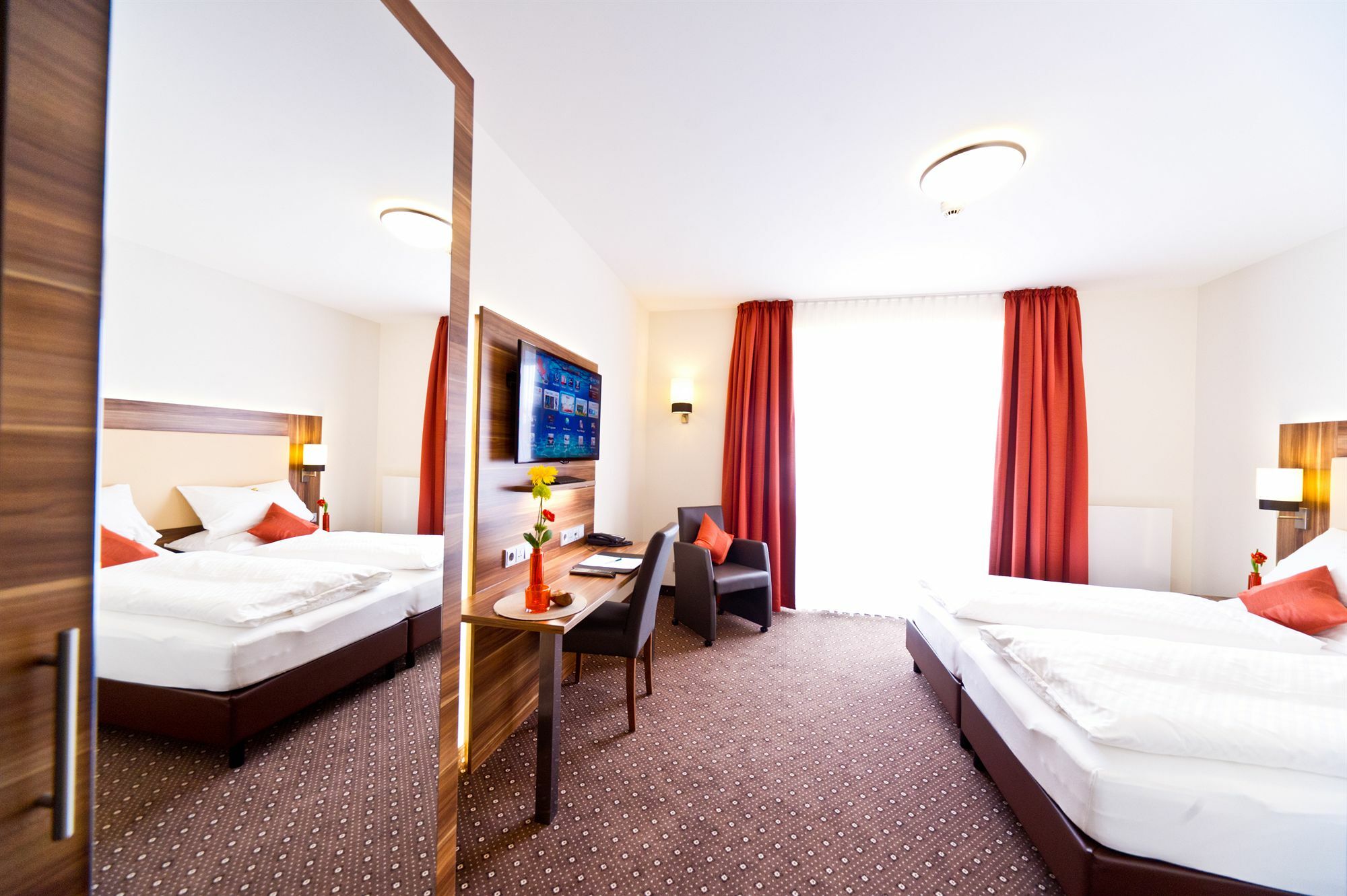 Wohlfuehl-Hotel Neu Heidelberg Extérieur photo