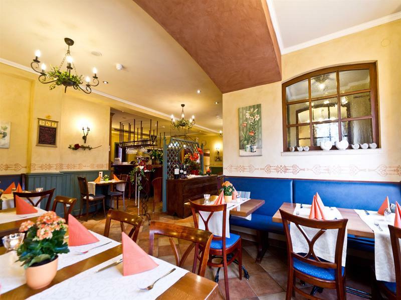Wohlfuehl-Hotel Neu Heidelberg Extérieur photo